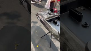 オールカーボンバージョンのジェットフライ